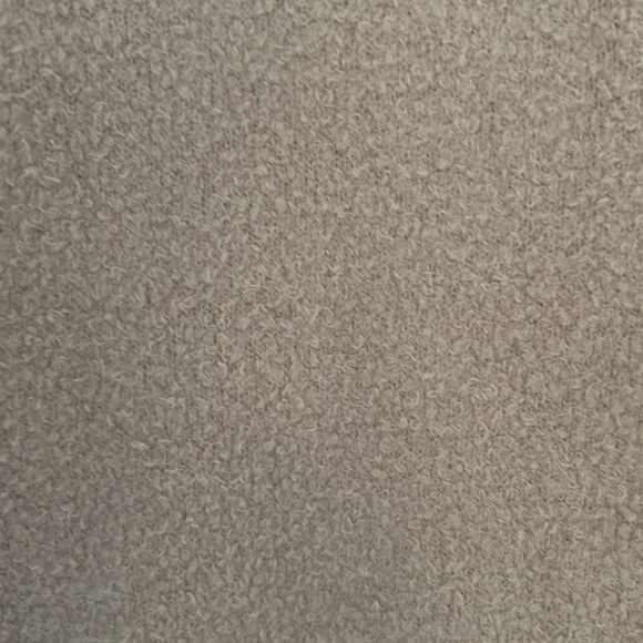 Barefoot Dreams CozyChic Lite® Pullover - Picture 7 of 8